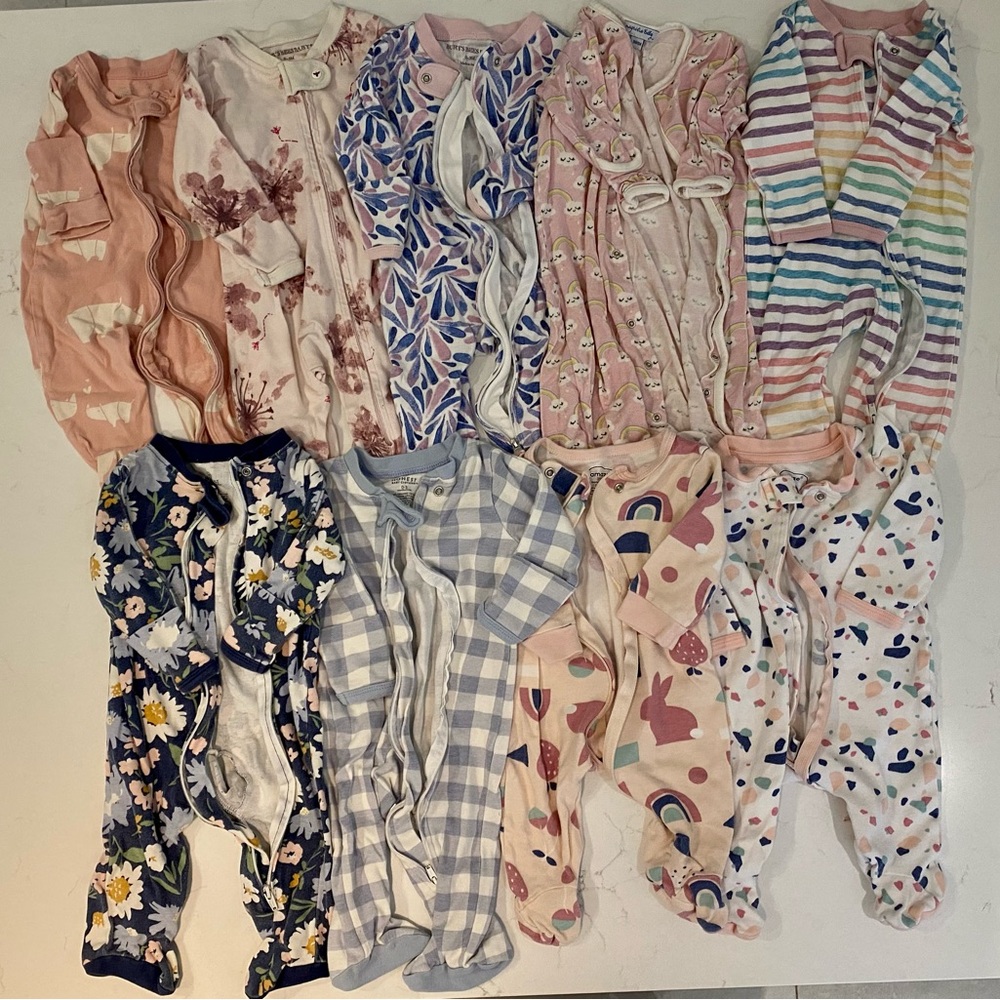 Baby Girl Sleep and Play Lot (0-3 Months)